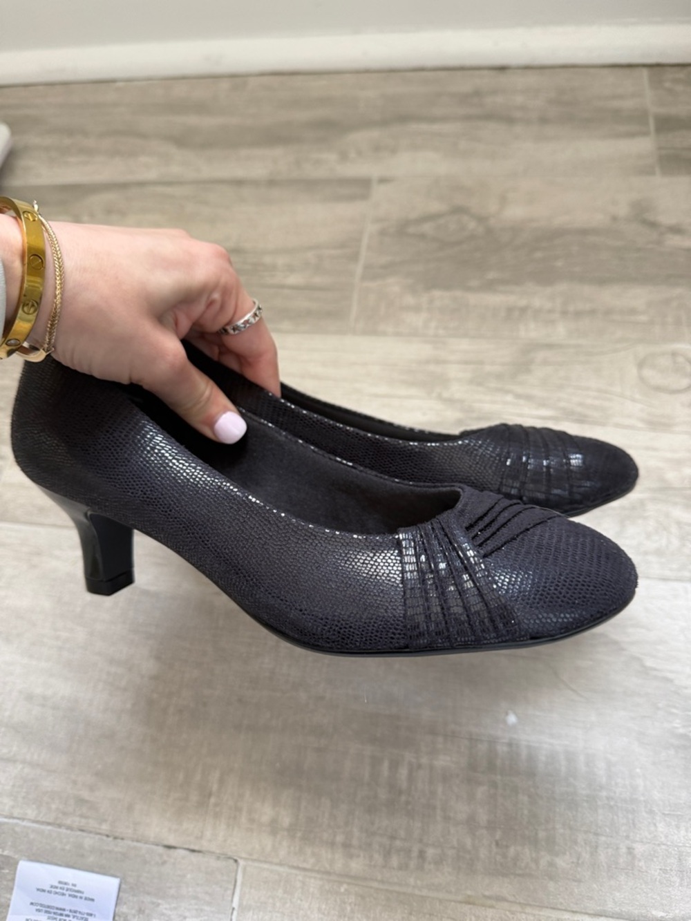 Abella Black Women's Slip-On Comfort Ballet Flats -  NEVER WORN size 6